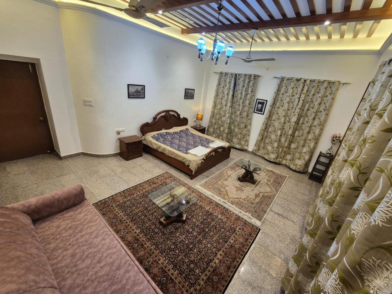Mulberry Garden Varanasi Exterior foto